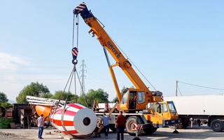 Profesjonalne usługi dźwigowe w Nowym Sączu – na co postawić przy wyborze wykonawcy?