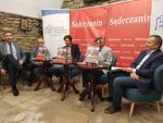 Promocja Kwartalnika "Sądeczanin HISTORIA" przerodziła się w ciekawą dyskusję o śmierci i zwyczajach pogrzebowych