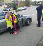 Policjanci w Krużlowej Wyżnej przypomnieli, jak ważne jest noszenie elementów odblaskowych