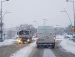 Idzie atak śniegu na Nowy Sącz. Szykuje się prawdziwy horror na drogach