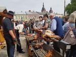 Tłumy na sądeckim rynku. Pyszne potrawy, wspaniałe występy i pogoda jak na zamówienie [ZDJĘCIA]
