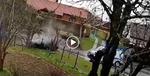 Nowy Sącz. Osobówka staranowała ogrodzenie. Za kierownicą siedziało dziecko