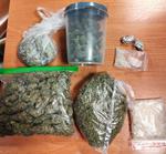 Z tarasu prosto w ręce policjantów. Tymczasowy areszt za znaczne ilości narkotyków