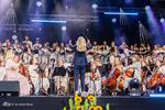 "Symfonia Ducha" wybrzmiała w Starym Sączu. Muzyczne uwielbienie na starosądeckim rynku [ZDJĘCIA]